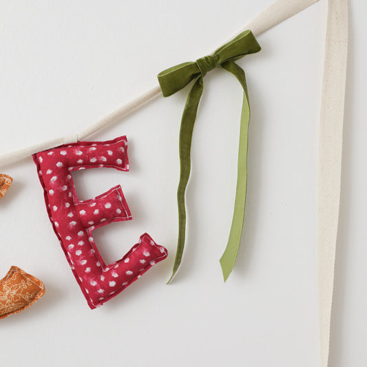 *Clementine Christmas* Handmade Peace Garland