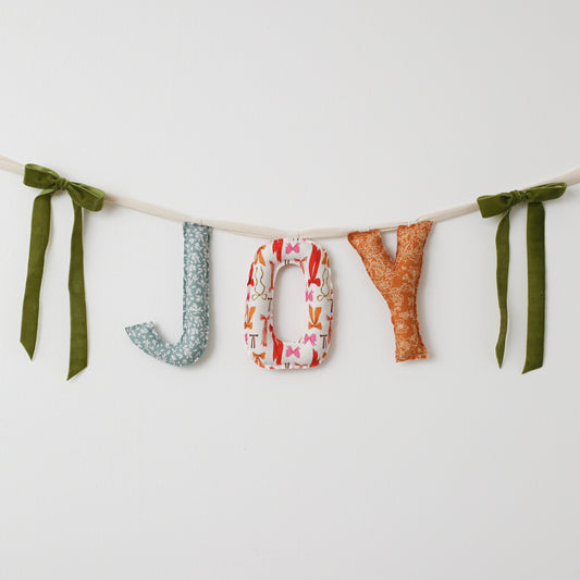 *Clementine Christmas* Handmade Joy Garland
