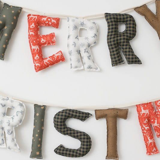 *Gingerbread Cabin* Handmade Merry Christmas Garland