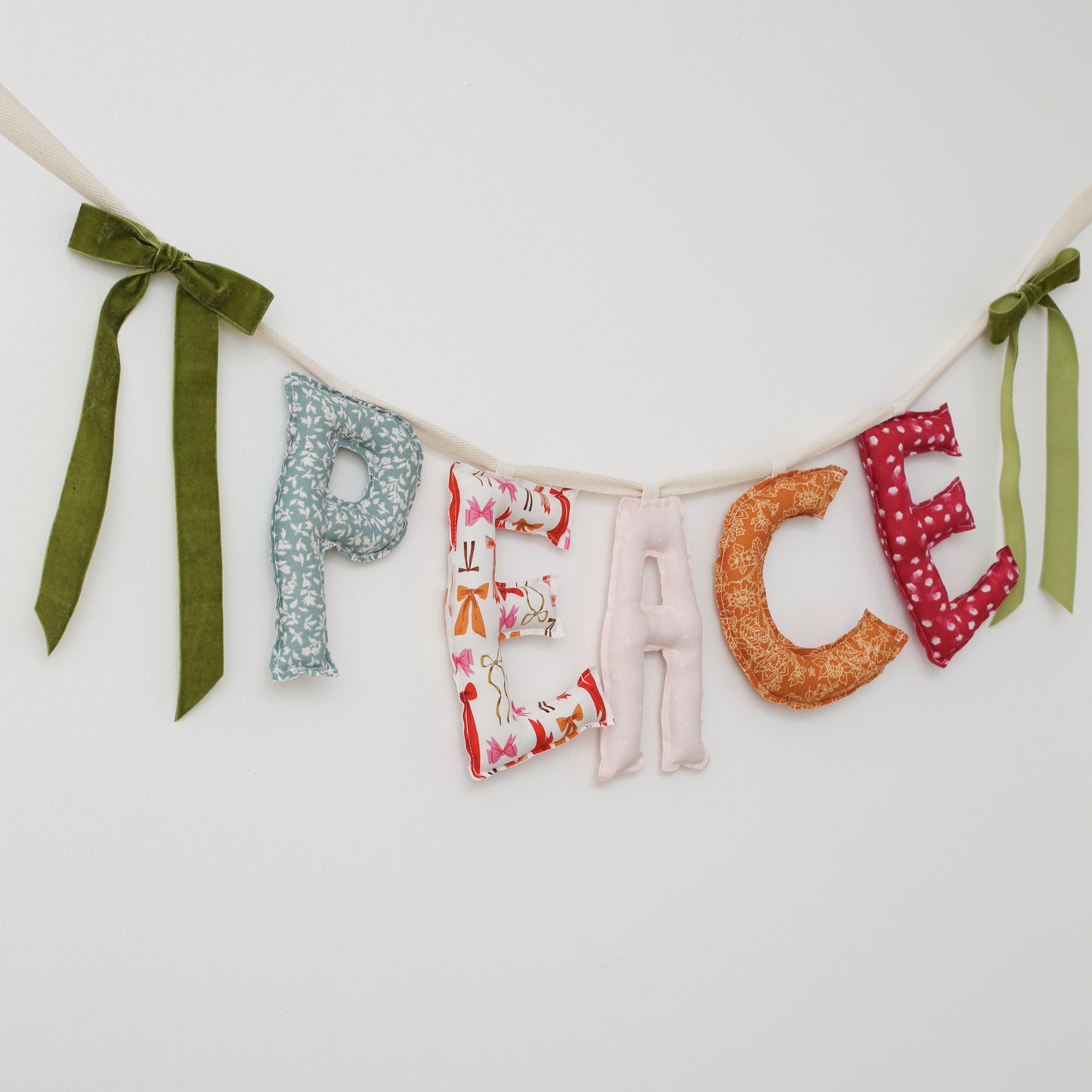 *Clementine Christmas* Handmade Peace Garland