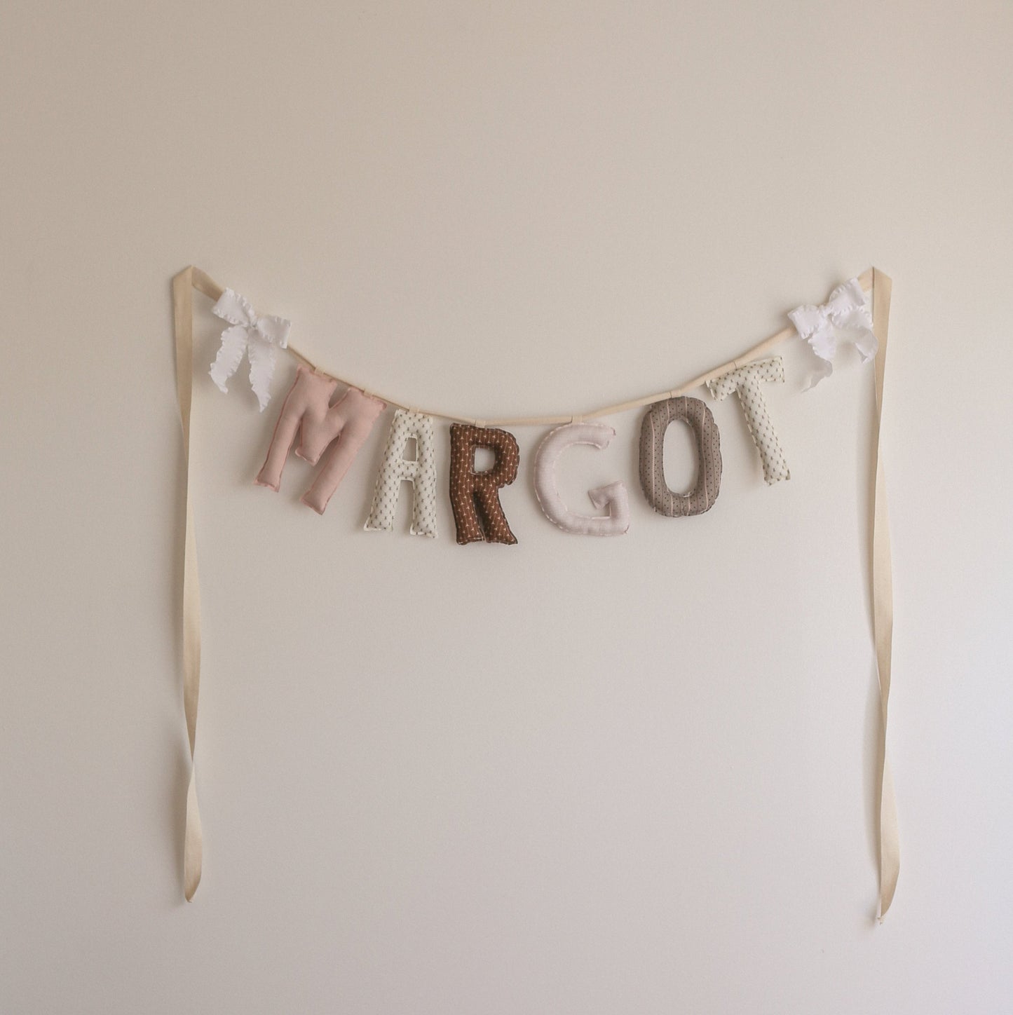 **Rose & Linen** Custom Handmade Name Garland