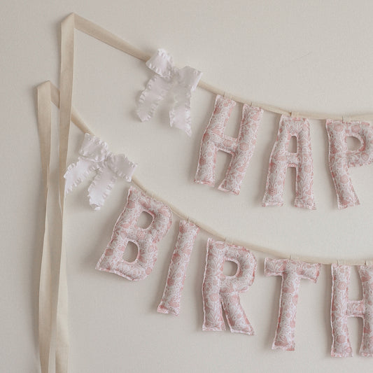 Blushwood Tale | Happy Birthday Garland