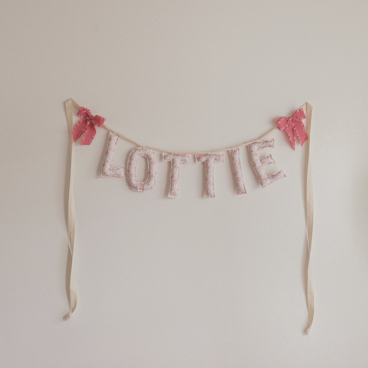 Blushwood Tale | Personalized Name Garland