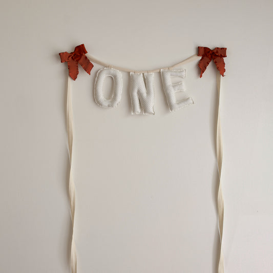 Cotton & Cream | Personalized Name Garland