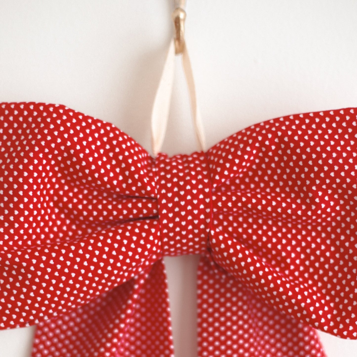 Classic Heart* 15 Inch Bow