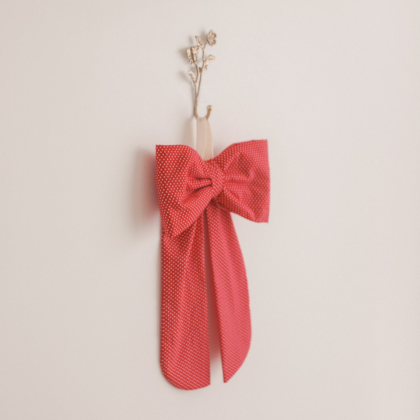 Classic Heart* 15 Inch Bow