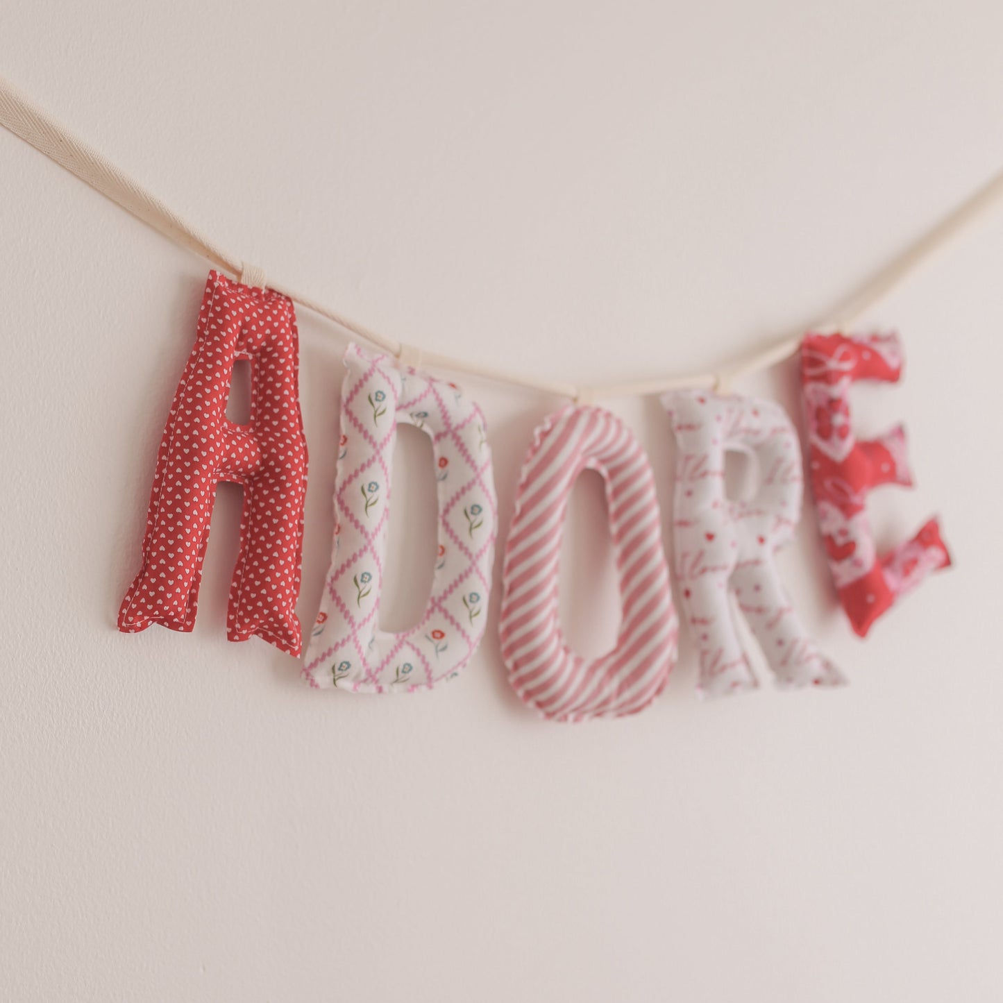 *Adore* Heirloom Garland