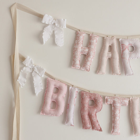 Lace & Petals | Happy Birthday Garland